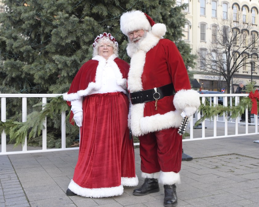 2017-12-01 Tree lighting GR 171 - Copy