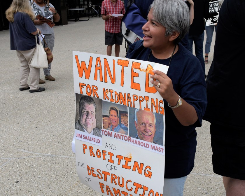 2018-26-2018 County Commission Protest 044