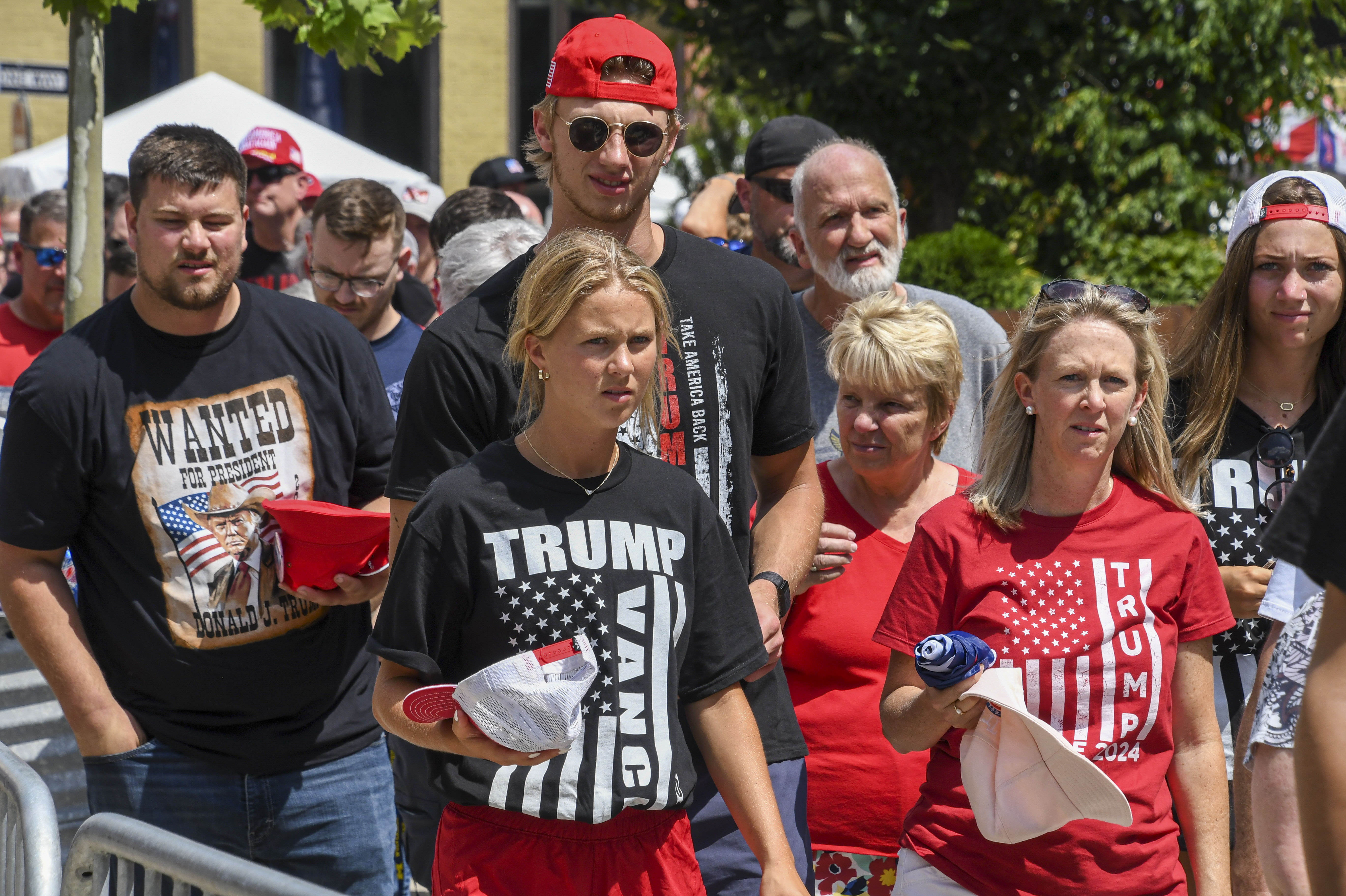 Thousands attend Trump Vance Campaign in Grand Rapids, Michigan – Media ...
